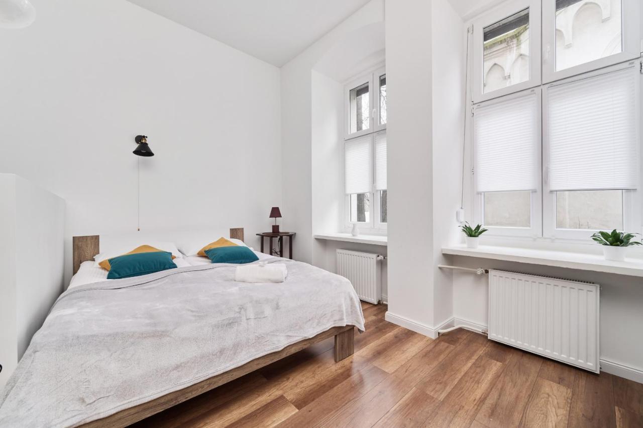 Dominikanska Old Town Studio W Kamienicy By Noclegi Renters Вроцлав Екстер'єр фото