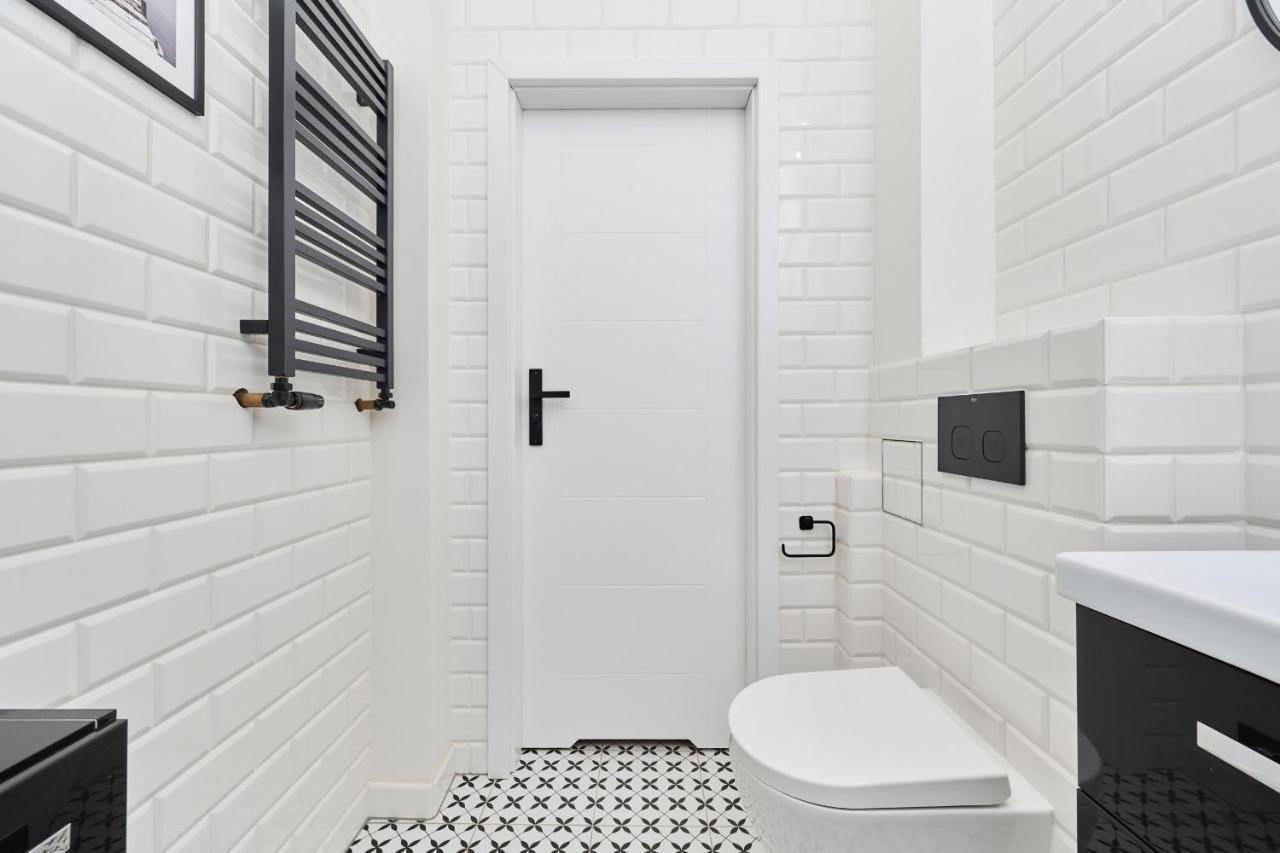 Dominikanska Old Town Studio W Kamienicy By Noclegi Renters Вроцлав Екстер'єр фото